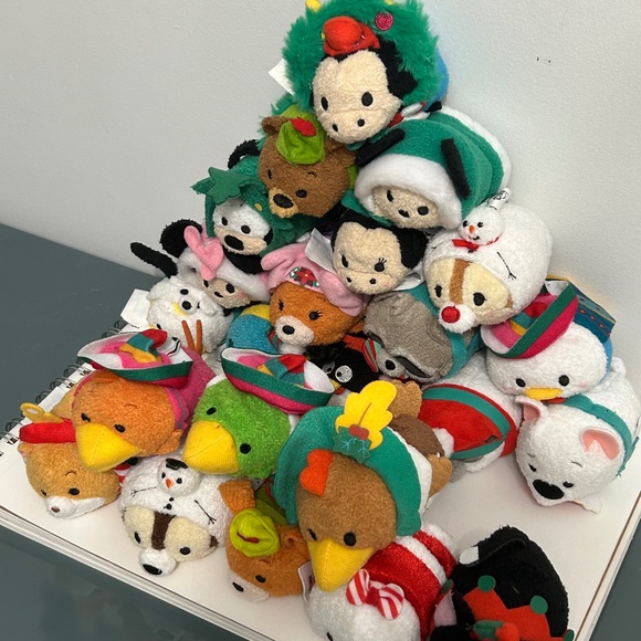 Christmas Tsum Tsum Advent Calendar Limited Edition - Picture 1 of 2